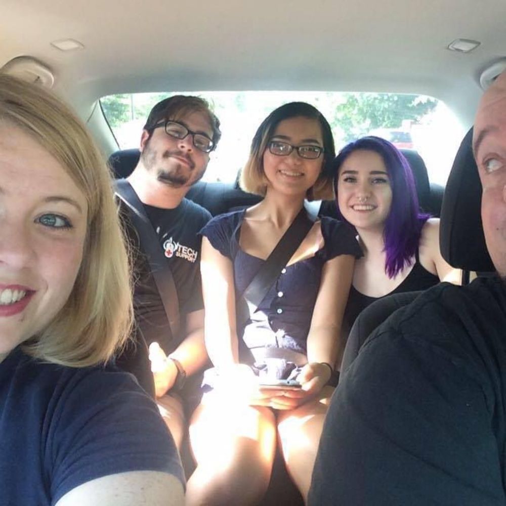 Meet your Posher, Zoe